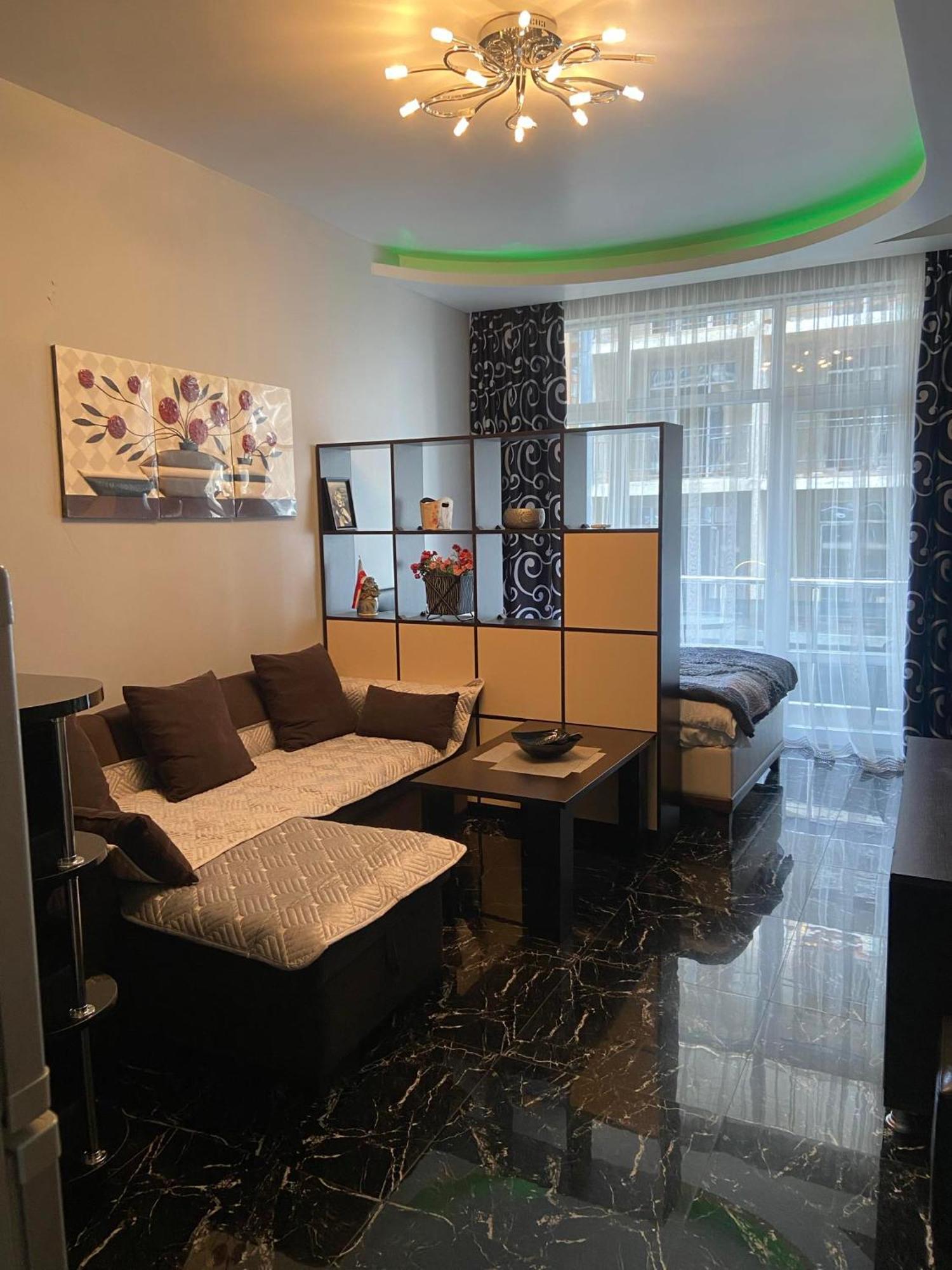 Apartment Vaja Fshavela N16 Batoumi Extérieur photo