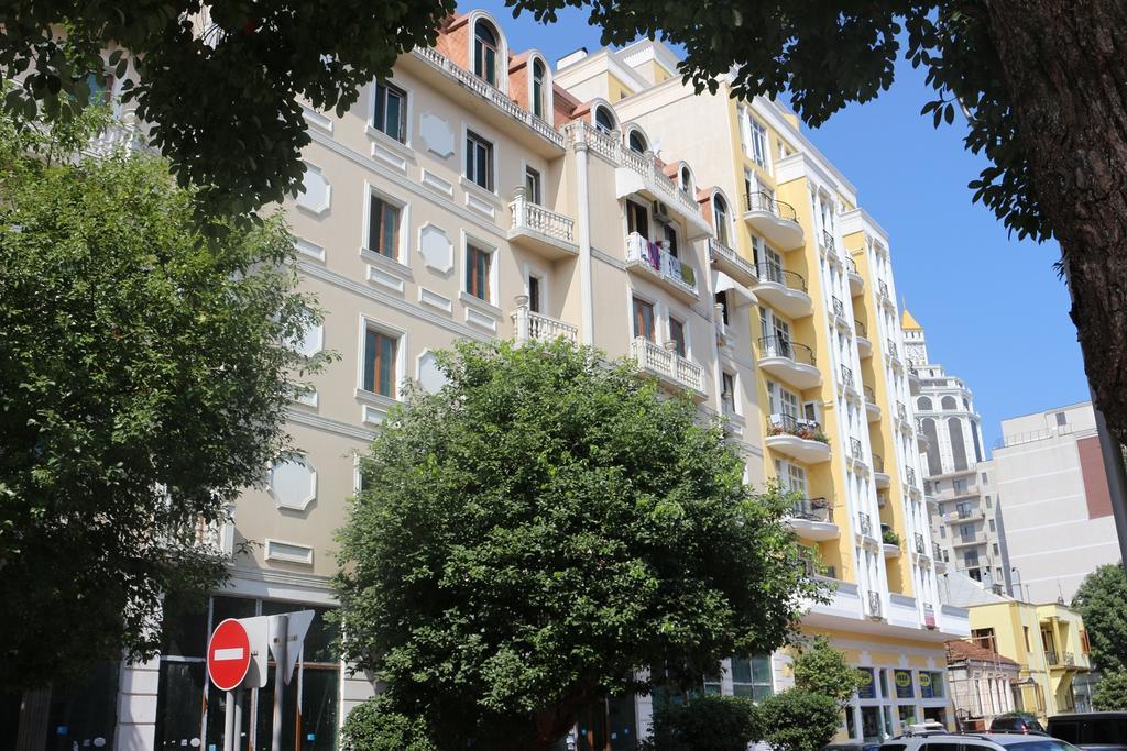 Apartment Vaja Fshavela N16 Batoumi Extérieur photo